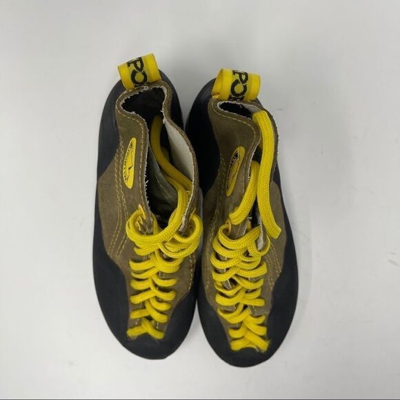 La Sportiva Kaukulator Climbing Shoe Dru Rock
Size EU 36 - Picture 2 of 11